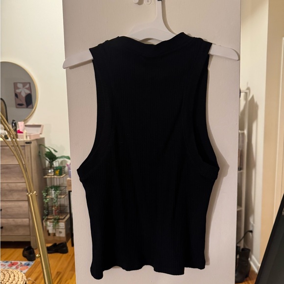 Zara Sleeveless Ribbed Muscle Tank - Picture 3 of 7